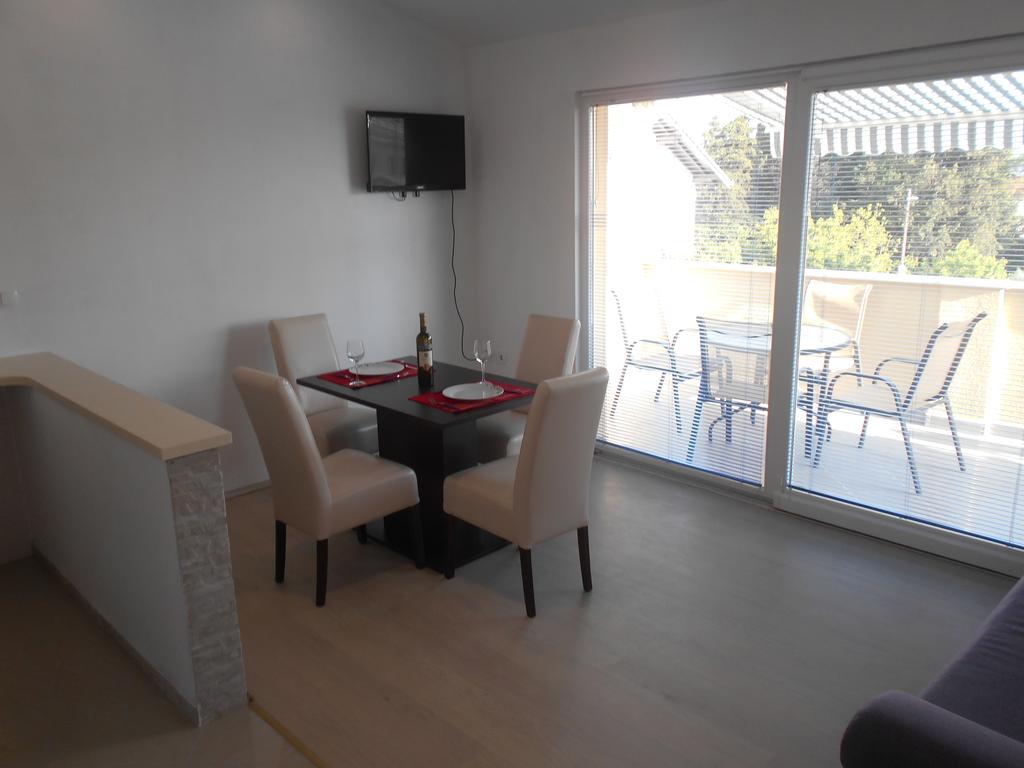 Apartment Cherry Kaštela Habitación foto