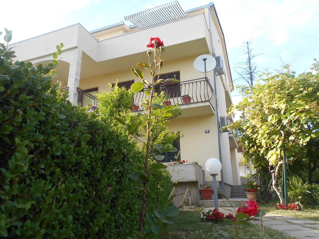 Apartment Cherry Kaštela Exterior foto