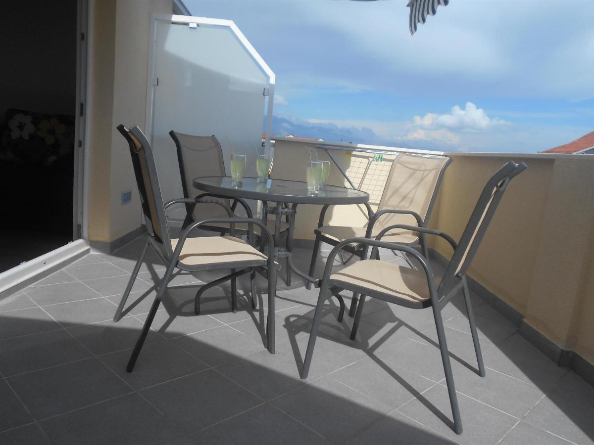 Apartment Cherry Kaštela Exterior foto